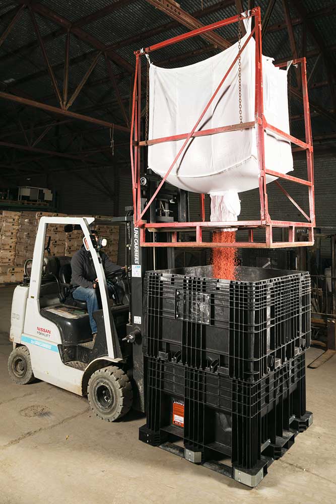 gen250-seedbox-forklift